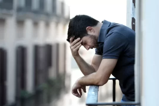 Man in distress- psychotherapy in Surrey